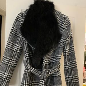 Chic Faux fur Guess Coat size M